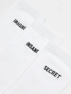 Online Cropp 3 pack ch skarpet z haftem biały