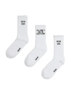 Outlet Cropp 3 pack skarpet ze sloganami biały