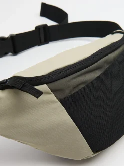 Sale Cropp Beżowa nerka z efektem reflective beżowy