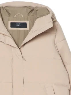 Outlet Cropp pikowany płaszcz beżowy