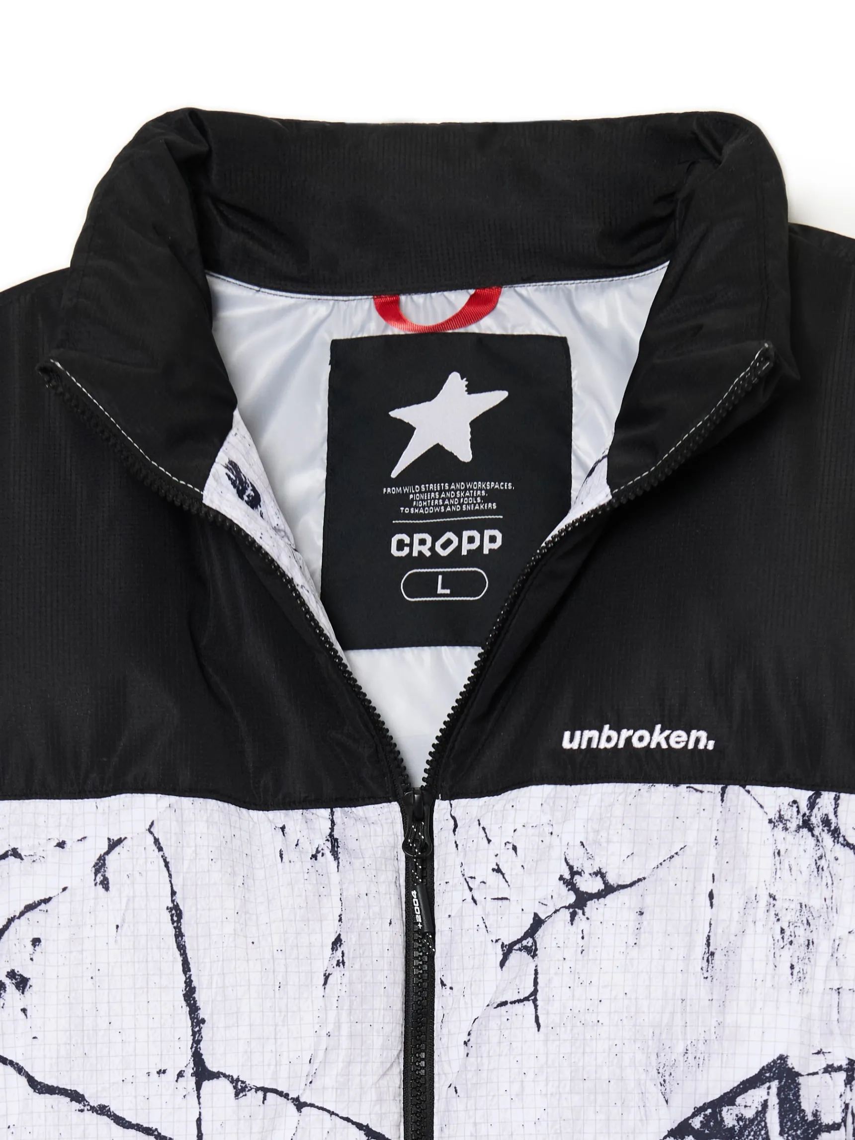 Sale Cropp Biała kurtka puffer z nadrukiem biały