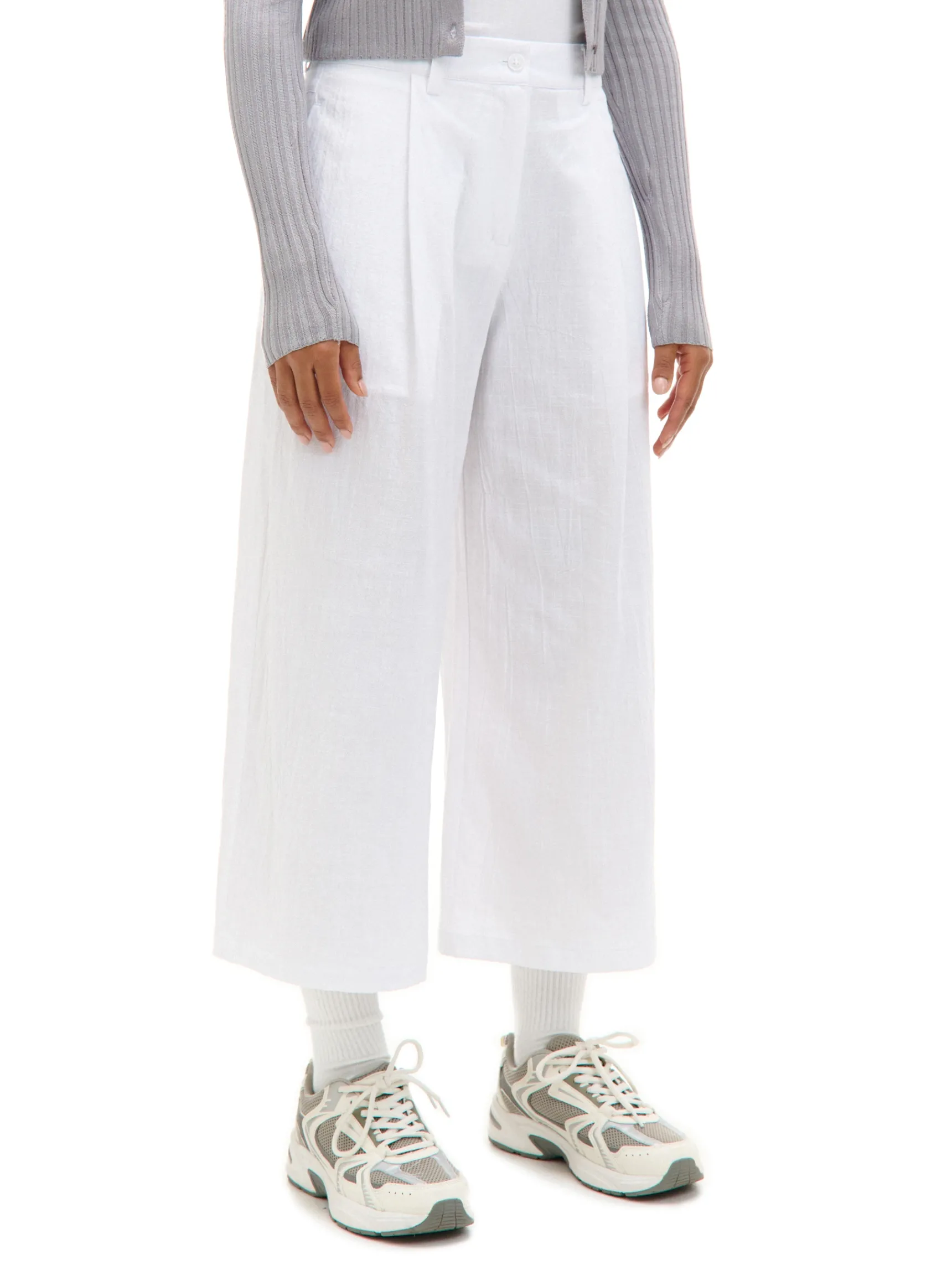 Clearance Cropp Białe kuloty biały