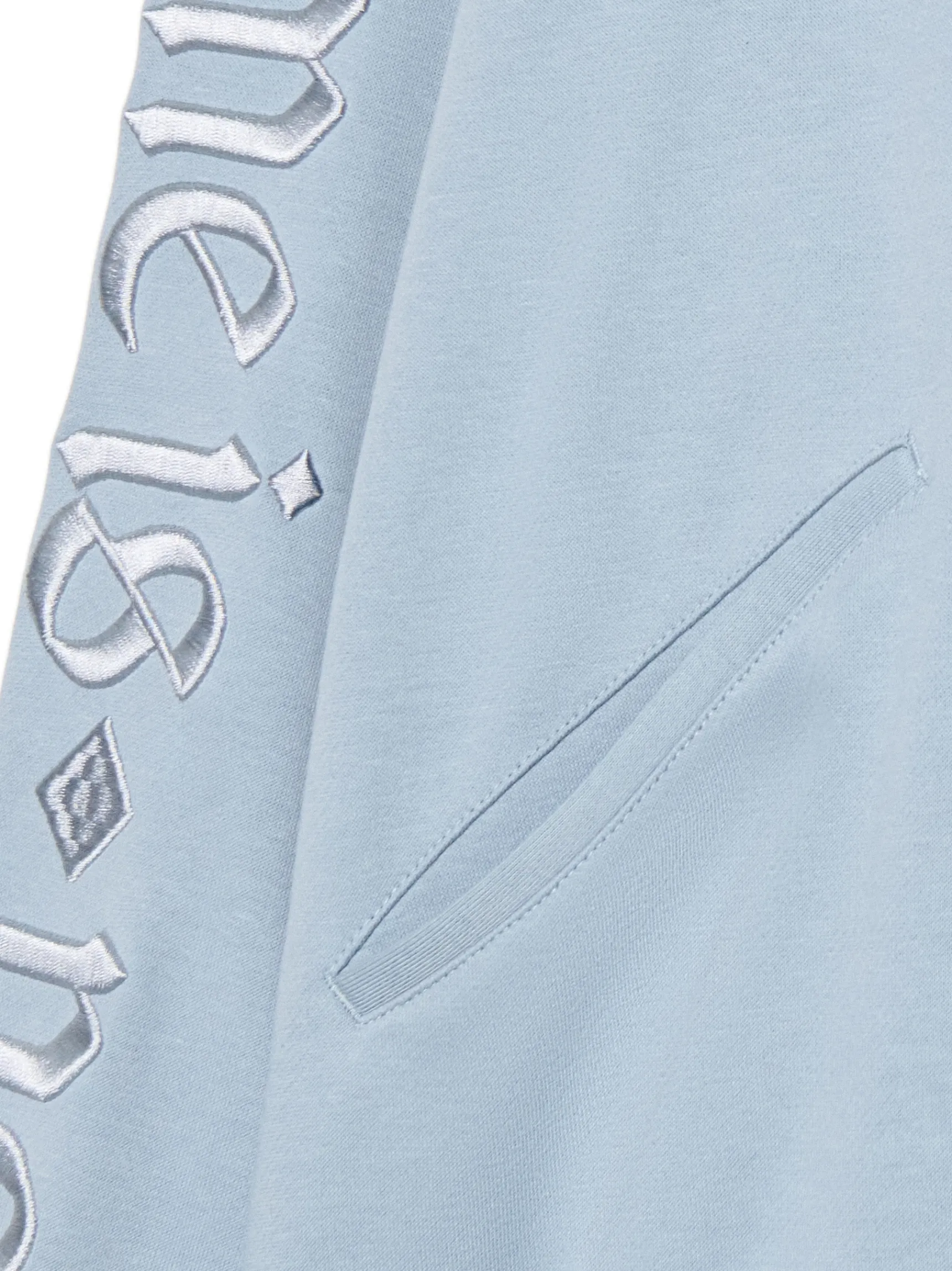 Outlet Cropp Błękitna bluza z kapturem i naszywkami błękitny