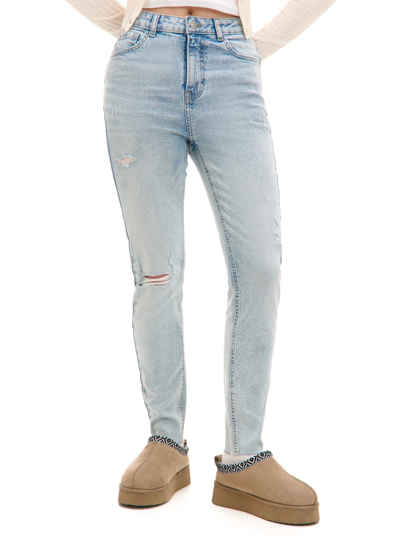 Best Cropp Błękitne jeansy skinny z przetarciami błękitny