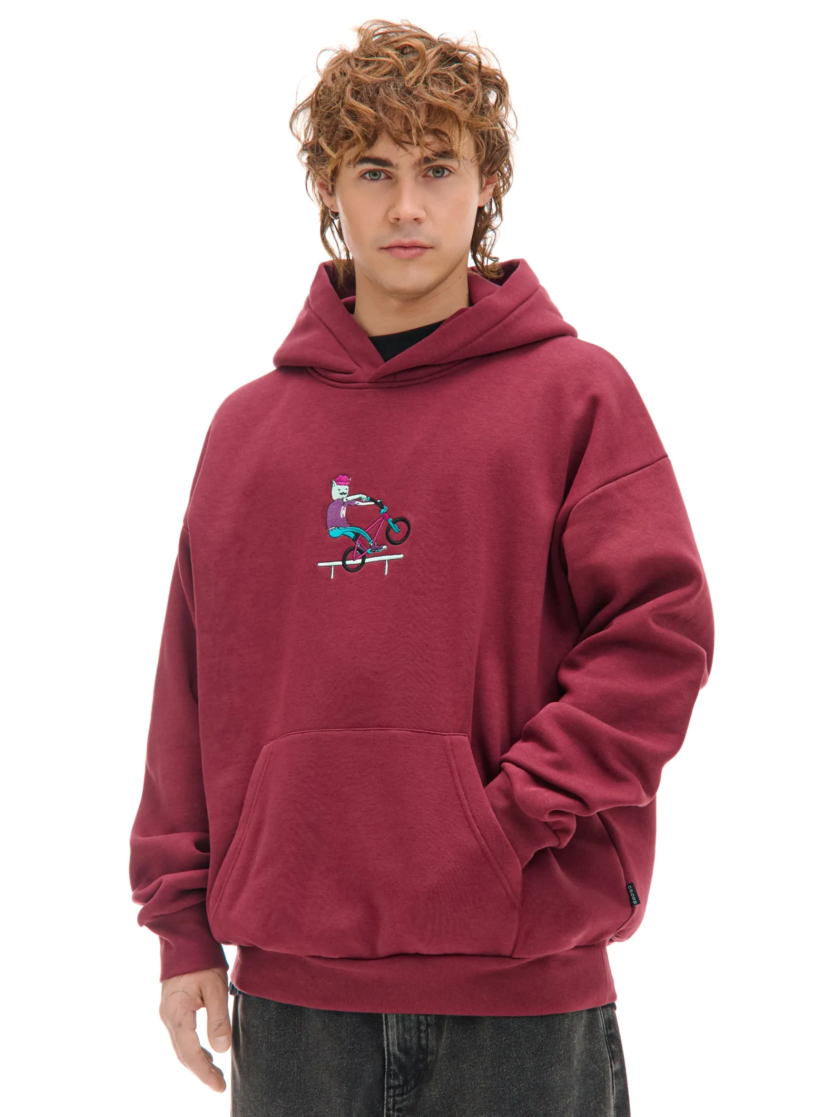 Sale Cropp Bluza ze streetową naszywką kasztanowy