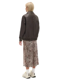 Online Cropp Brązowa kurtka bomber z efektem znoszenia brązowy