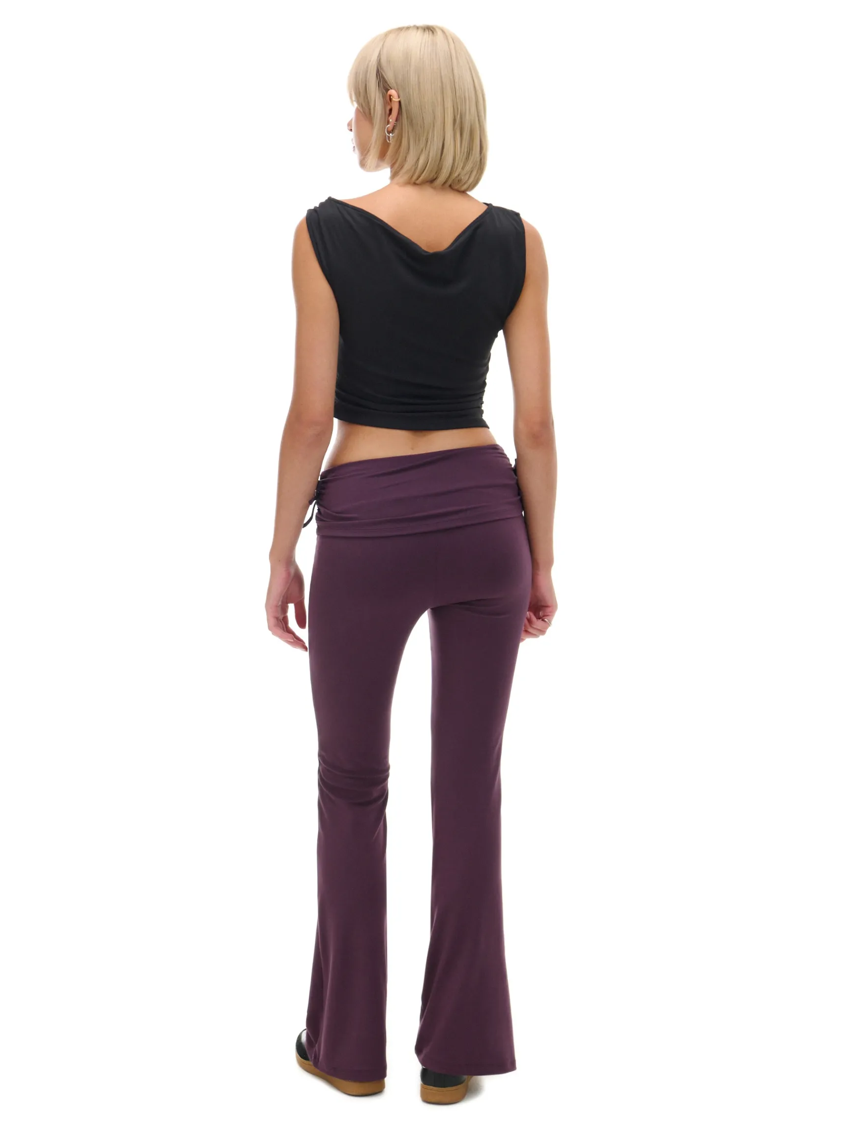 Fashion Cropp Burgundowe dresy z ozdobną zakładką fioletowy