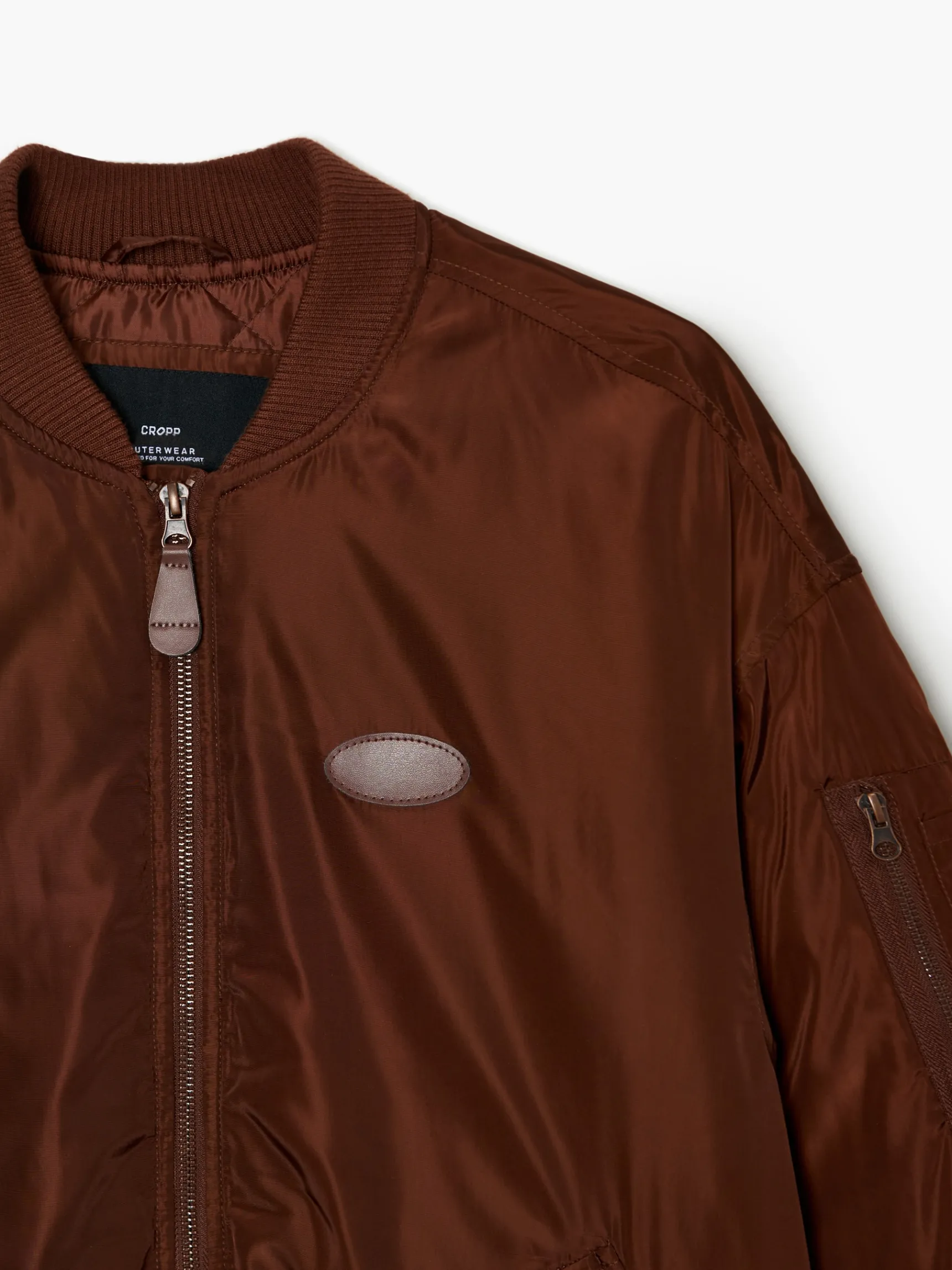 Outlet Cropp Ciemnobrązowa kurtka bomber brązowy