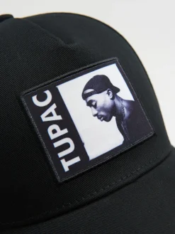 Clearance Cropp Czapka z daszkiem Tupac biały