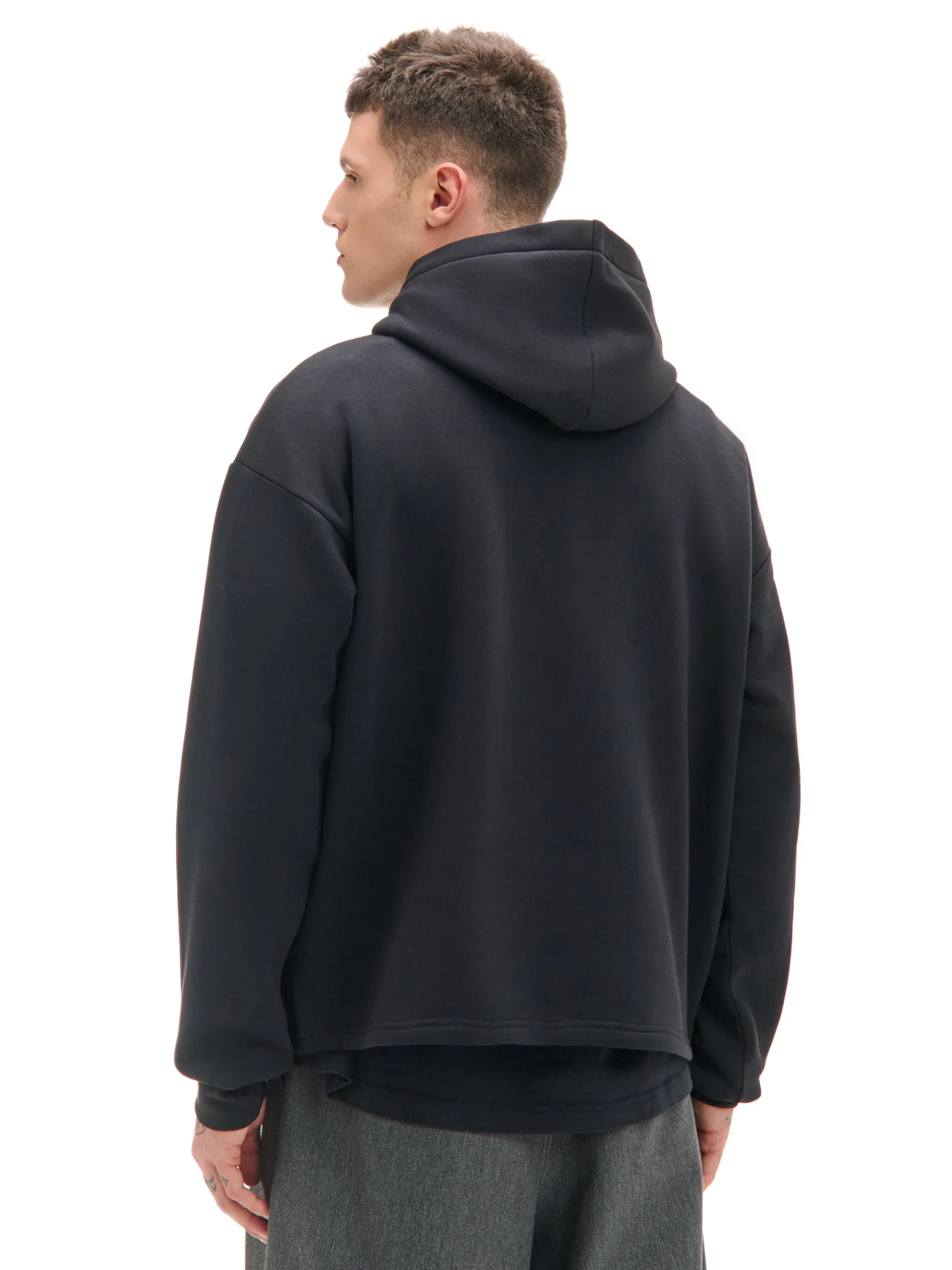 Online Cropp Czarna bluza hoodie z naszyjnikiem czarny