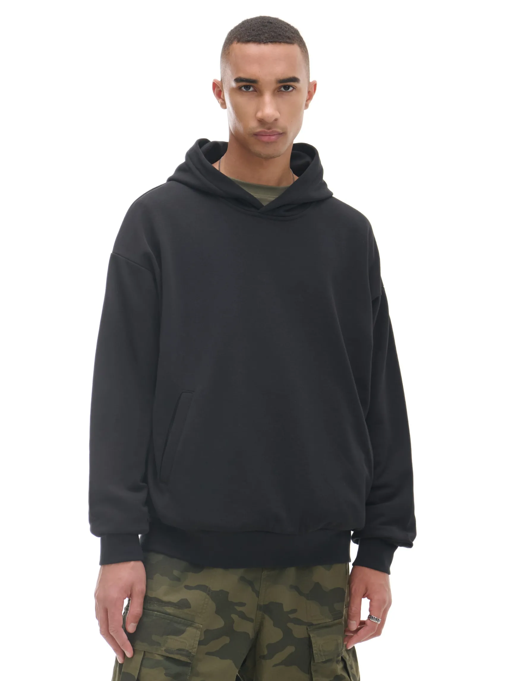 Best Cropp Czarna bluza z kapturem czarny