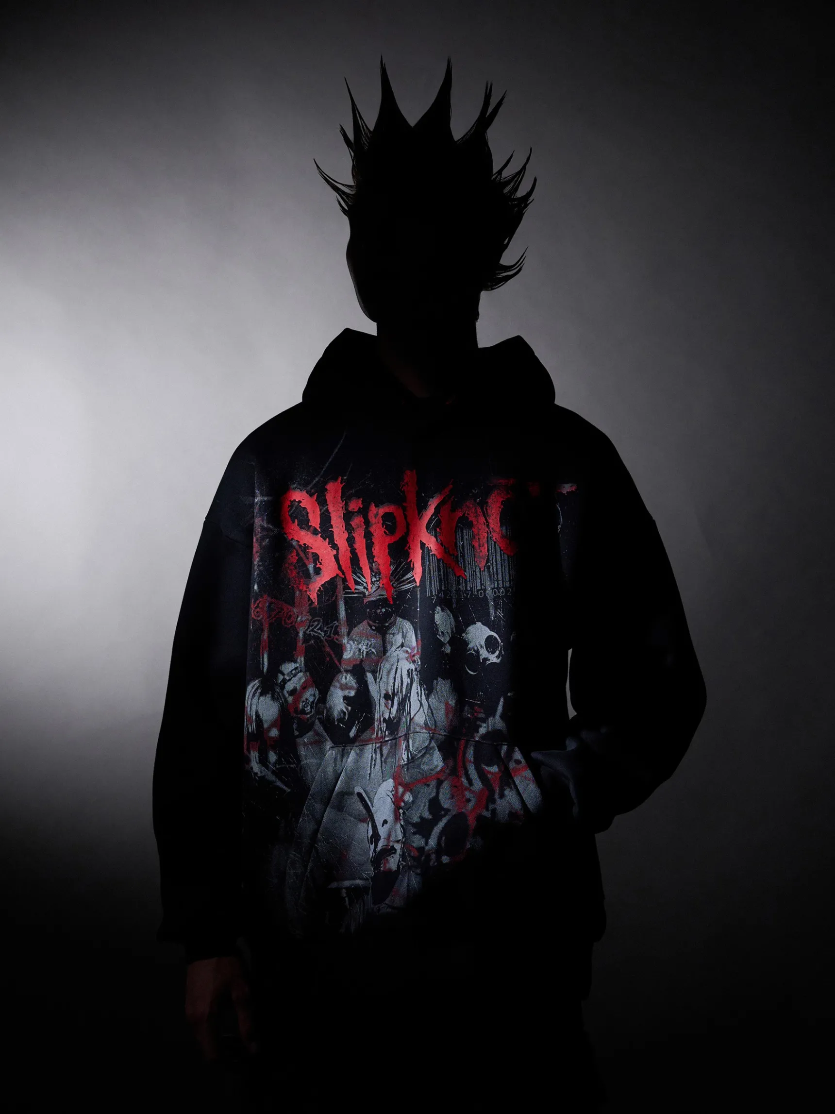 Best Cropp Czarna bluza z kapturem Slipknot czarny