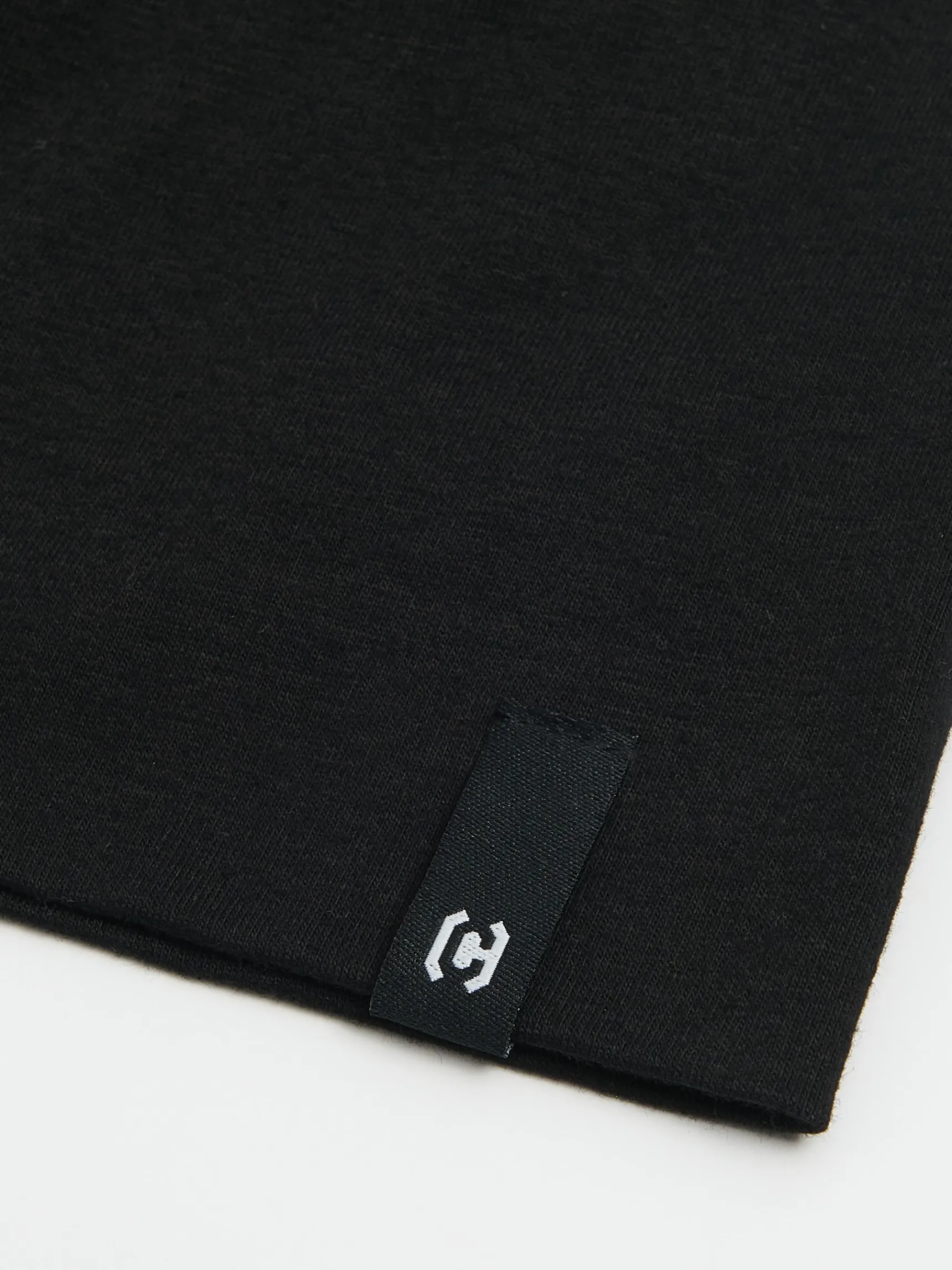 Hot Cropp Czarna czapka beanie basic czarny