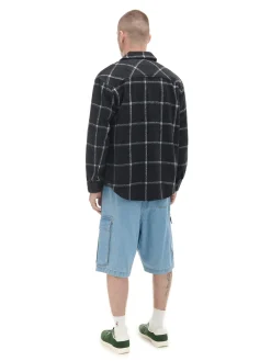 Discount Cropp Czarna kraciasta koszula z domieszką wełny czarny