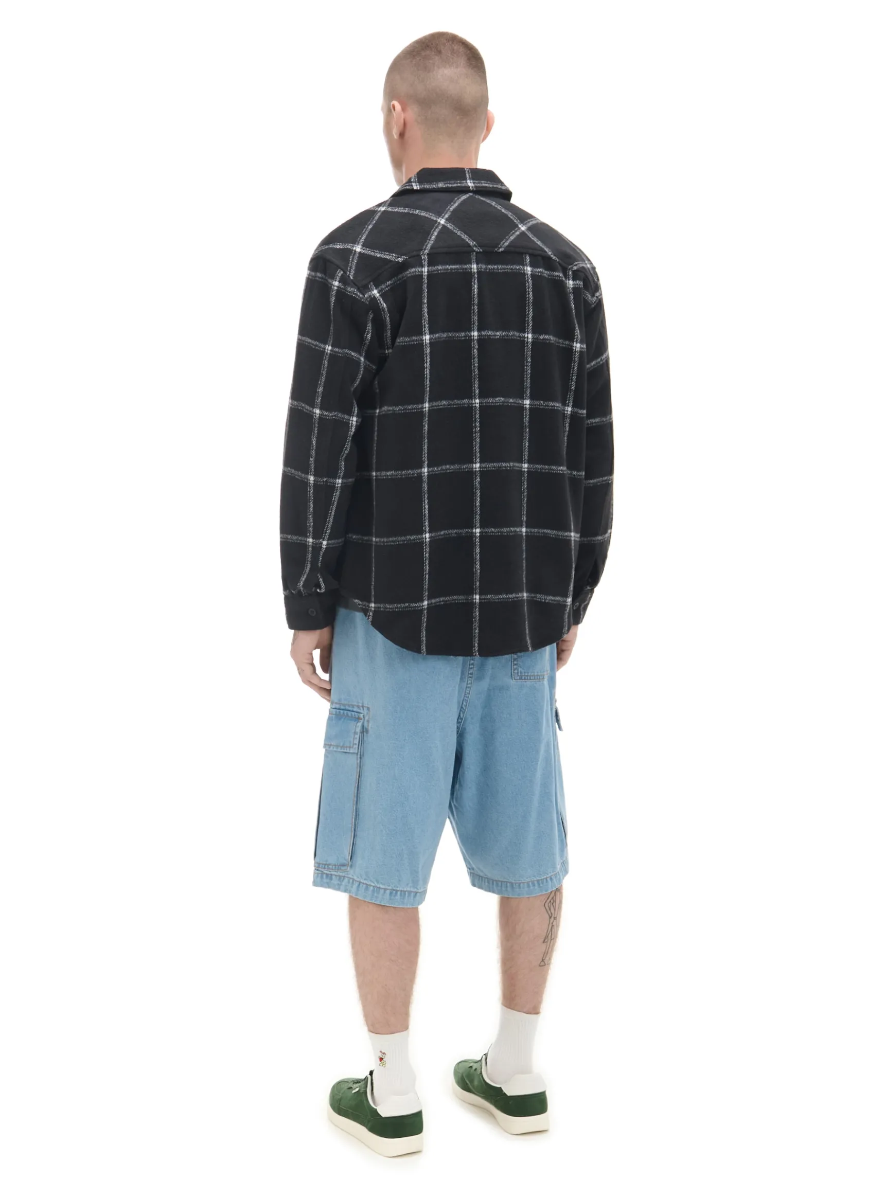 Discount Cropp Czarna kraciasta koszula z domieszką wełny czarny