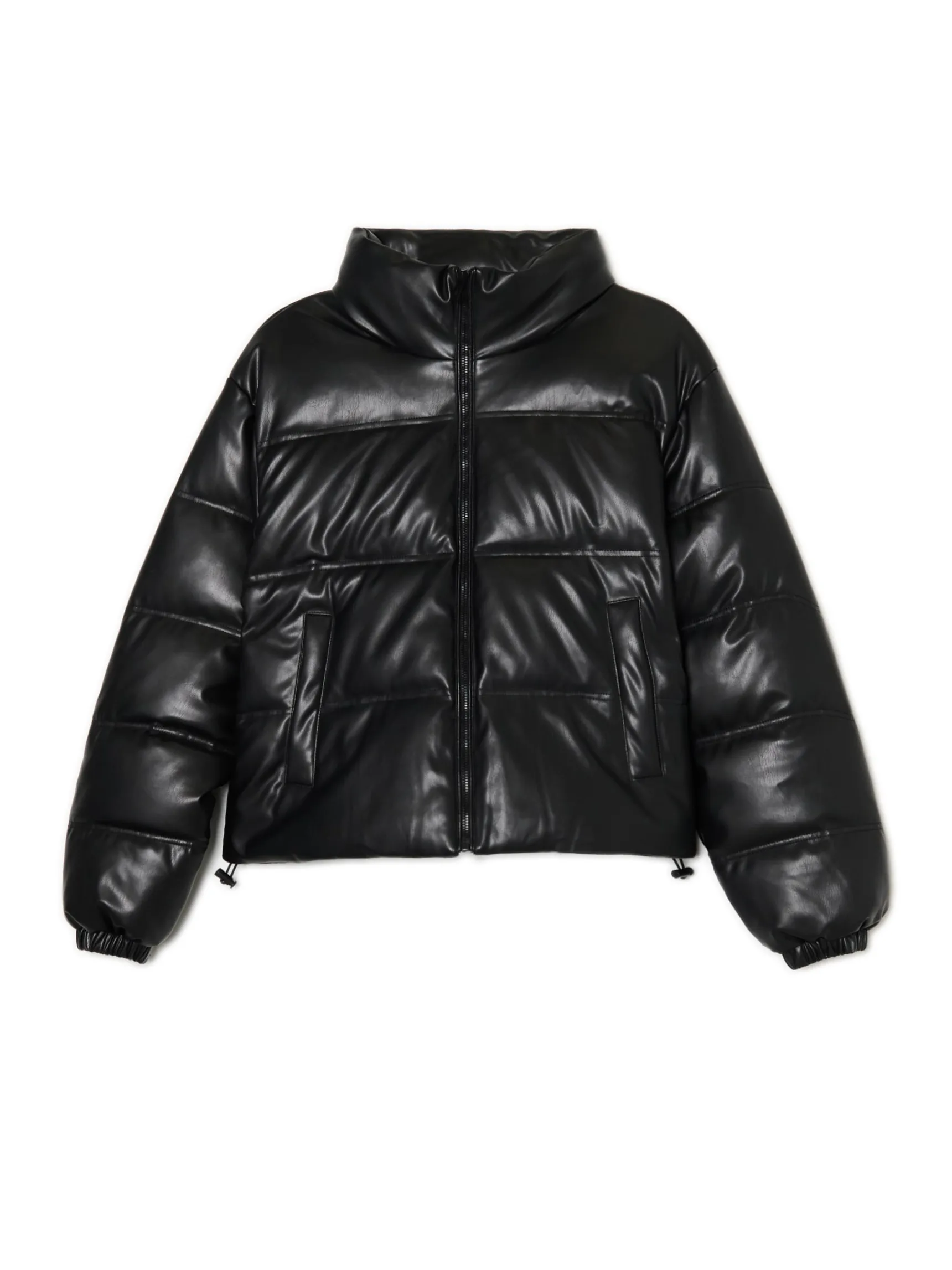 New Cropp Czarna kurtka puffer z efektem skóry czarny
