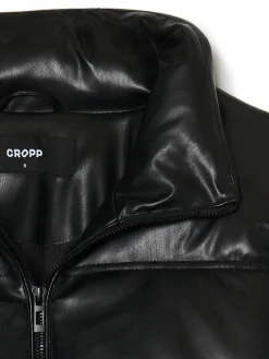 New Cropp Czarna kurtka puffer z efektem skóry czarny