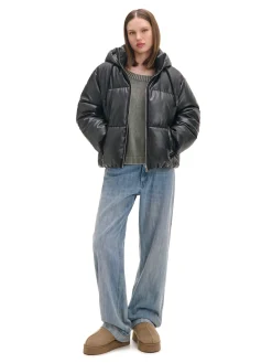 Hot Cropp Czarna kurtka puffer z kapturem czarny