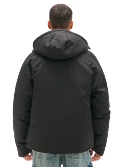 Hot Cropp Czarna kurtka puffer z kapturem czarny
