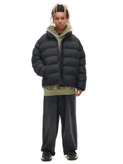 Outlet Cropp Czarna kurtka pufferka czarny