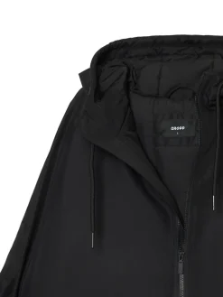 Clearance Cropp Czarna kurtka z kapturem i nadrukiem czarny