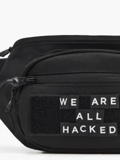 New Cropp Czarna nerka z personalizowanym napisem czarny