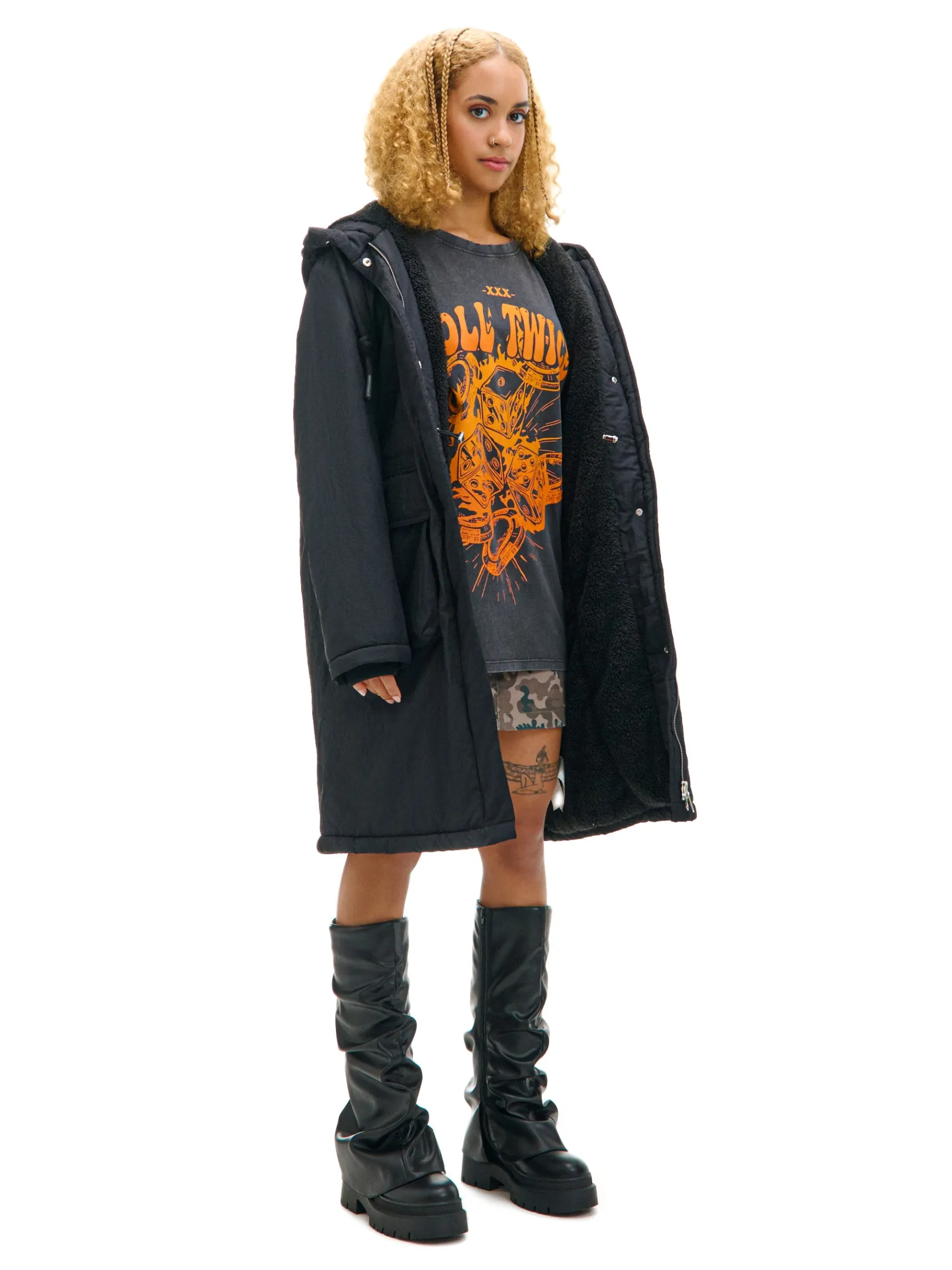 Sale Cropp Czarna parka z kapturem czarny