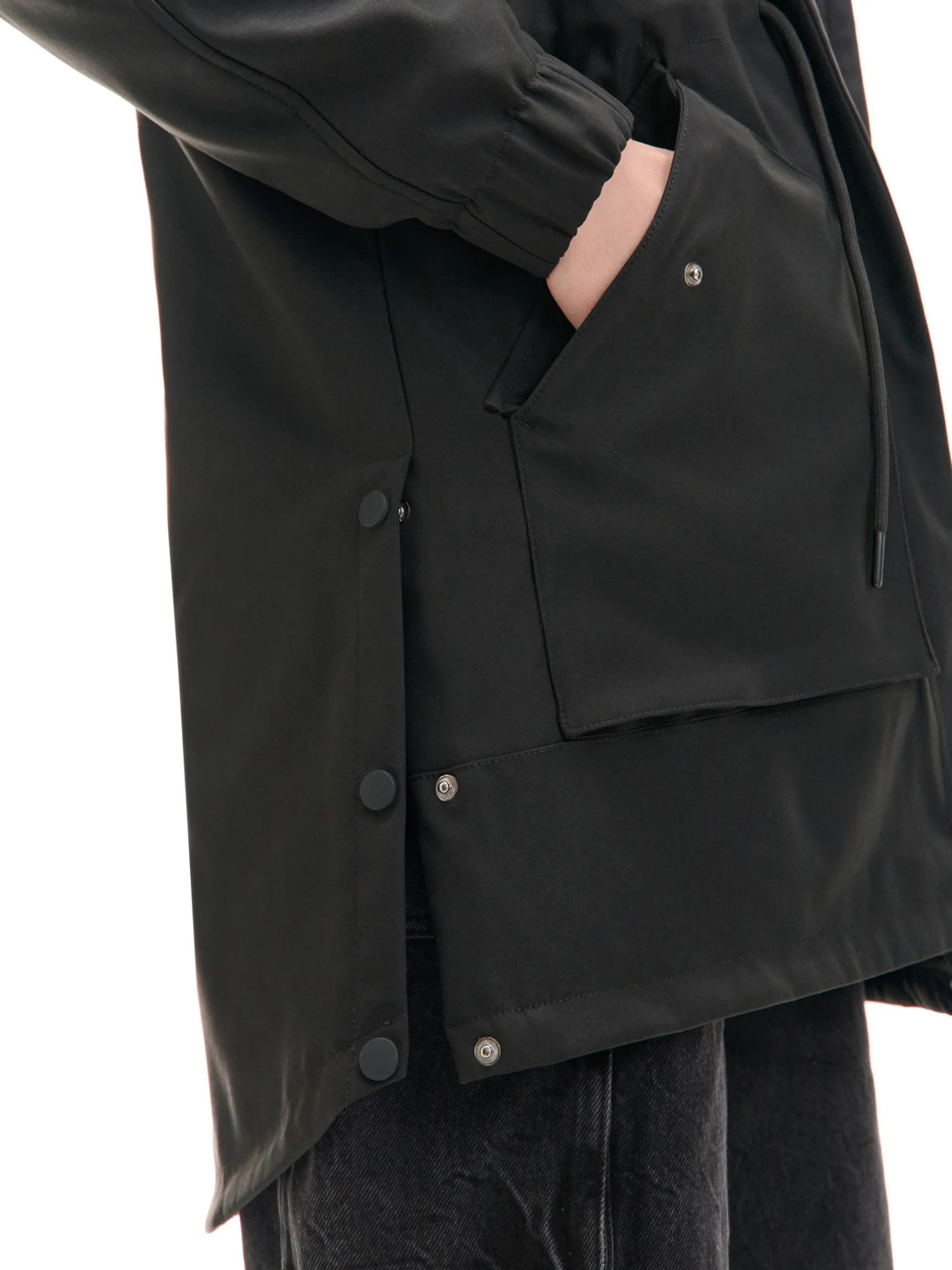 Best Cropp Czarna parka z kapturem czarny