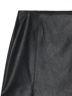 Online Cropp Czarna spódniczka mini z imitacji skóry czarny