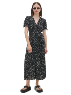 Online Cropp Czarna sukienka midi w kwiaty czarny