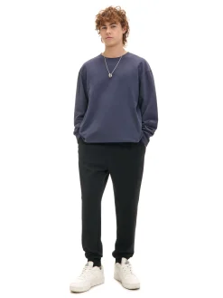 Best Cropp Czarne dresowe joggery regular czarny