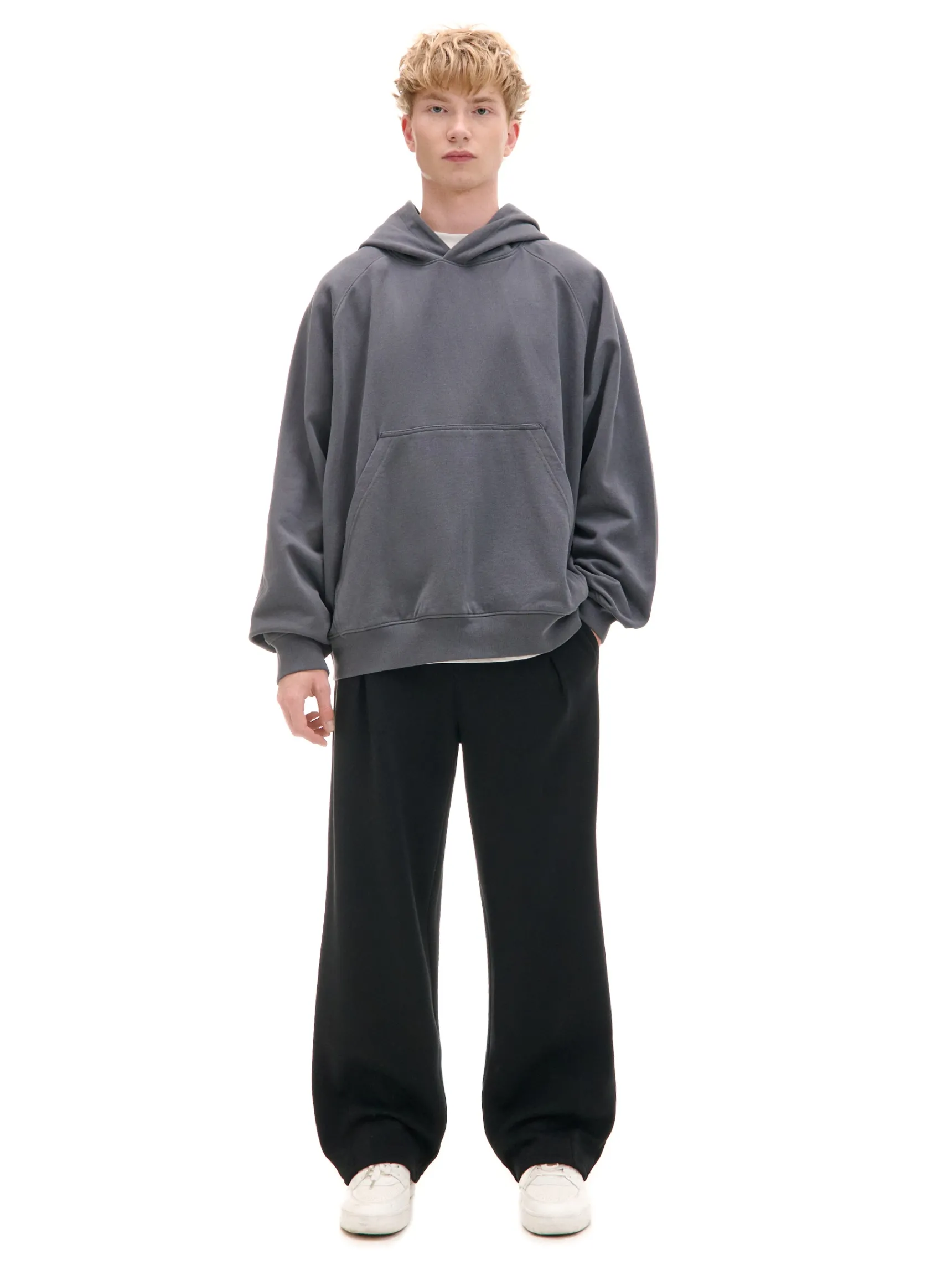 Online Cropp Czarne dresy wide leg czarny