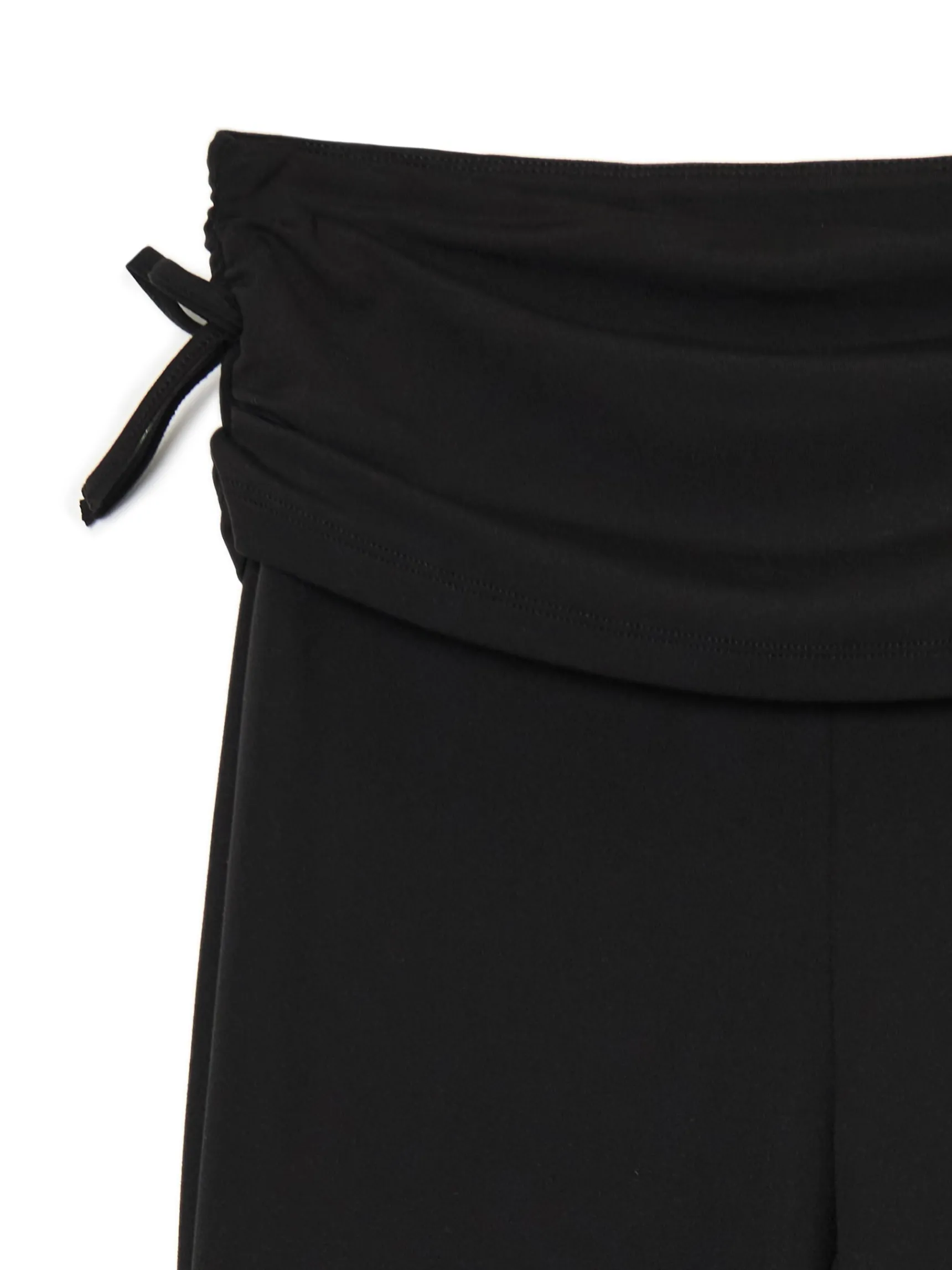 Clearance Cropp Czarne dresy z ozdobną zakładką czarny
