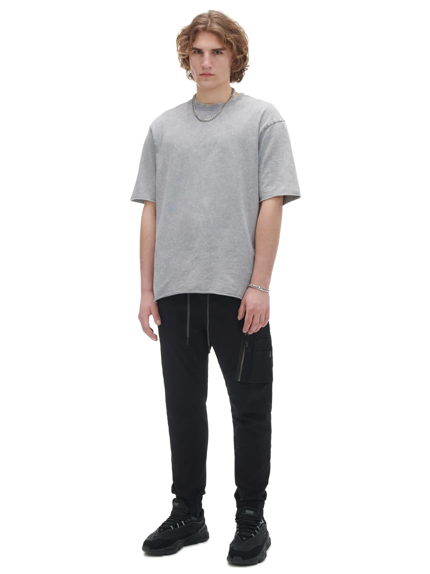 Clearance Cropp Czarne jeansowe joggery czarny