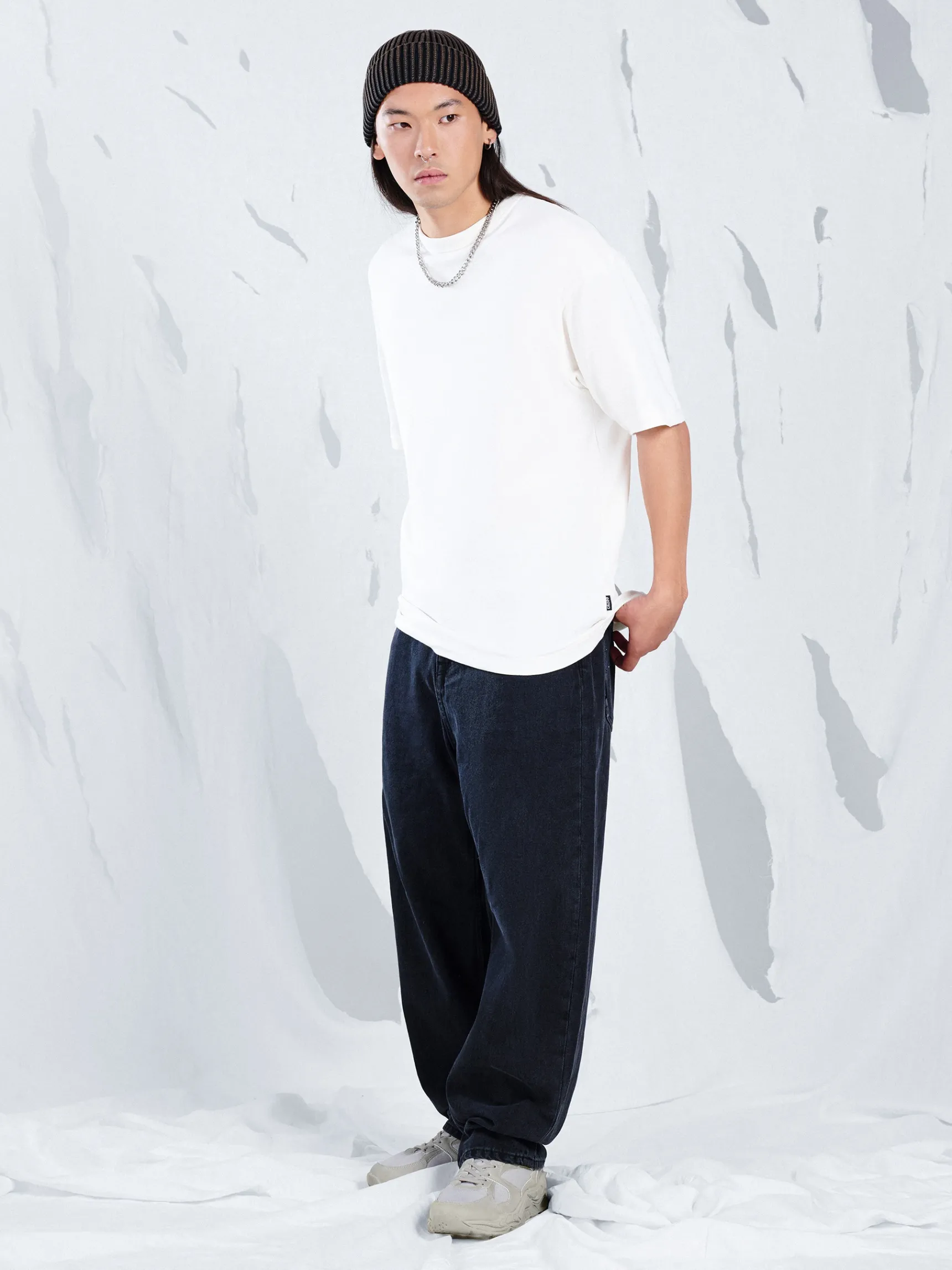 Online Cropp Czarne jeansy baggy czarny