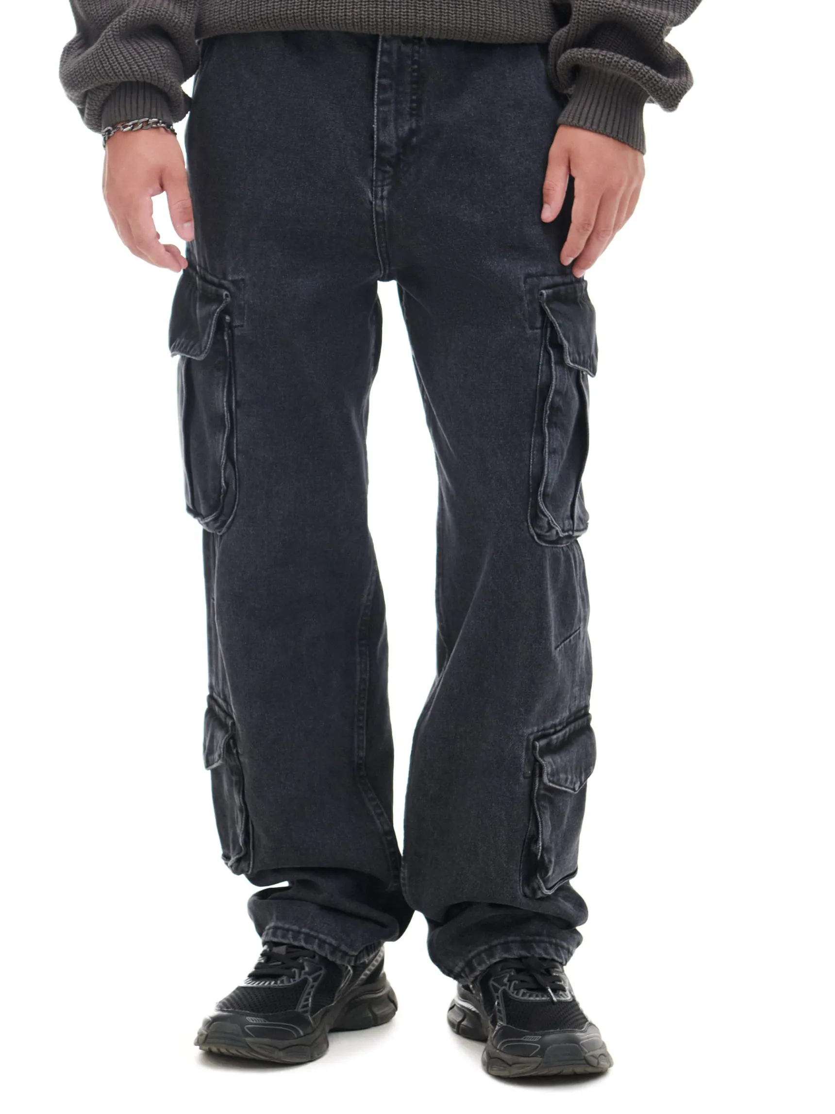Outlet Cropp Czarne jeansy baggy z kieszeniami cargo szary