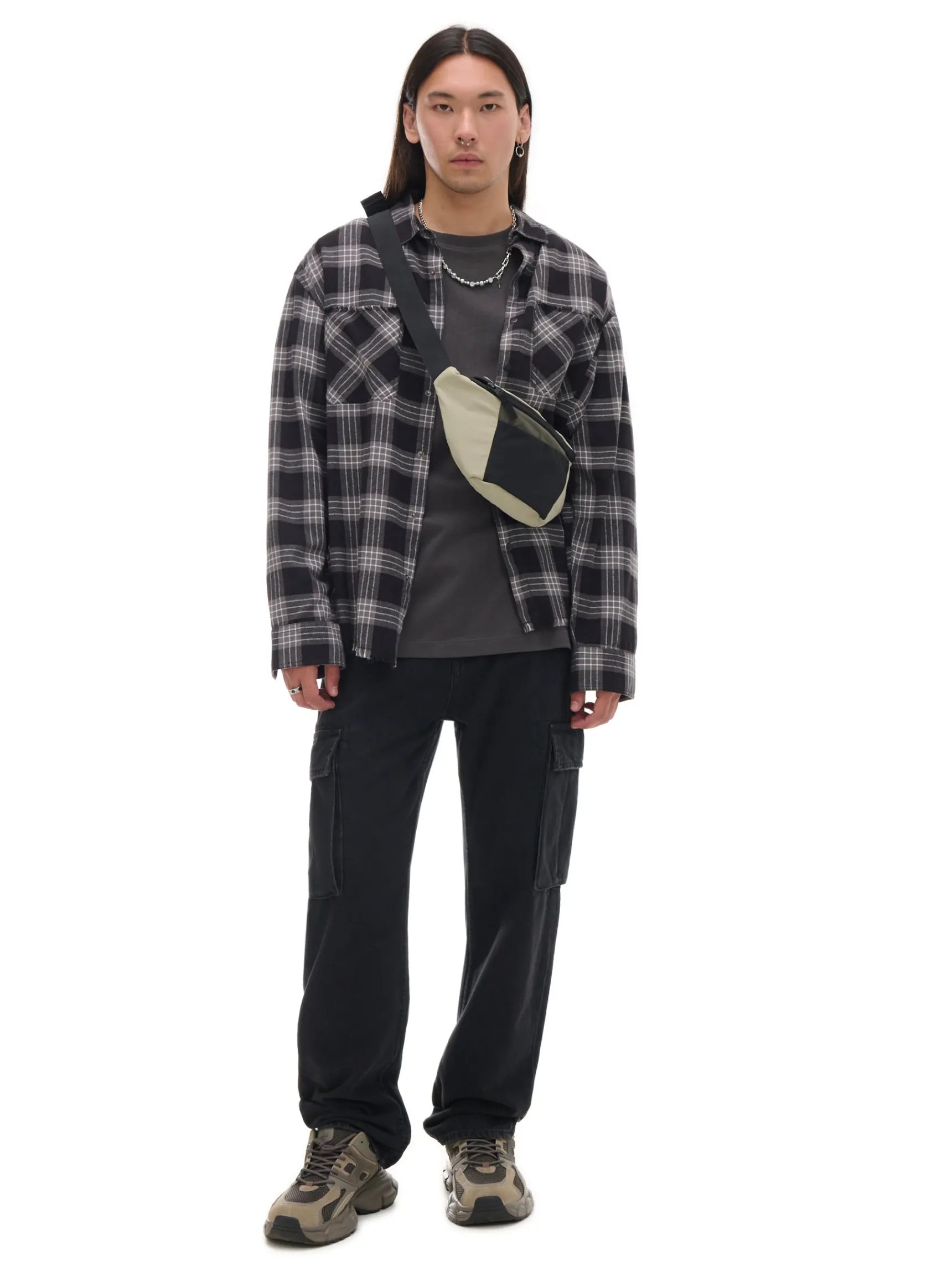 Best Cropp Czarne jeansy relaxed czarny