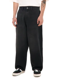 Outlet Cropp Czarne jeansy skater z efektem sprania czarny