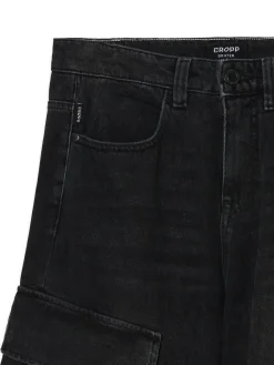 New Cropp Czarne jeansy skater z kieszeniami czarny