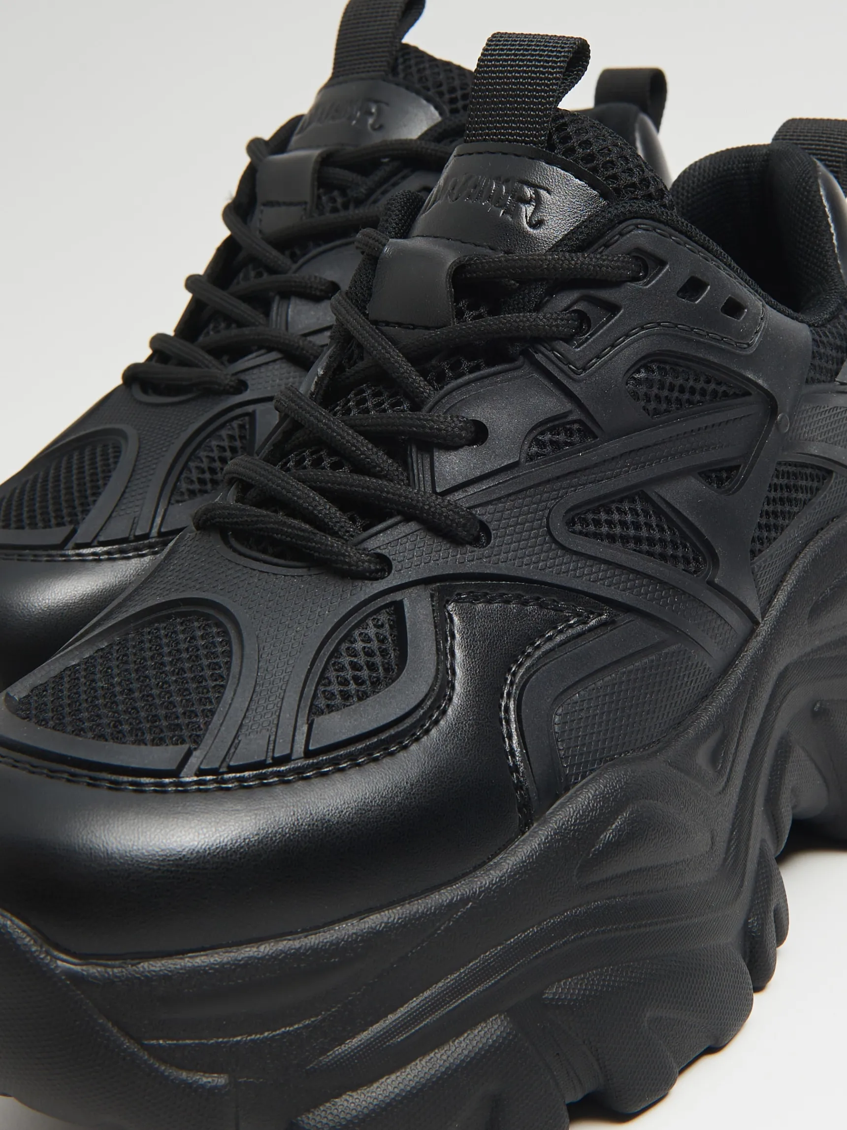 Clearance Cropp Czarne sneakersy chunky czarny