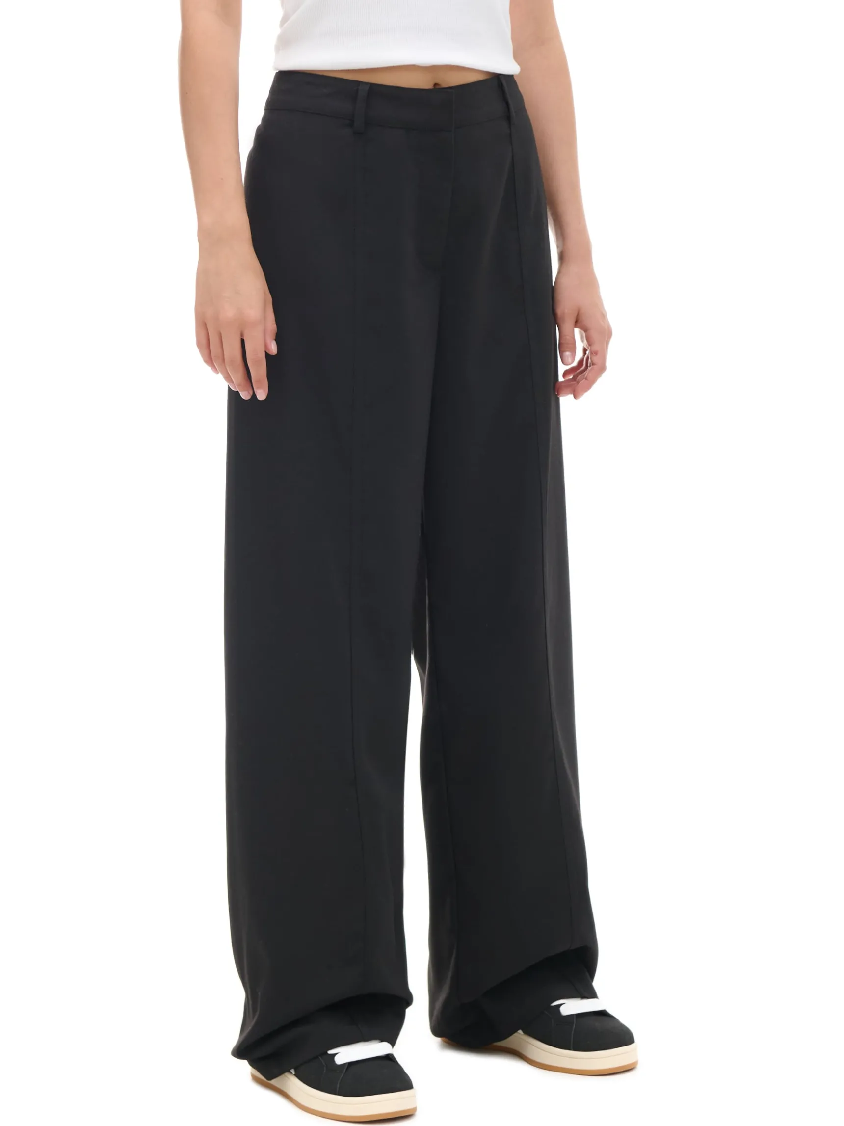 Sale Cropp Czarne spodnie tailoring czarny
