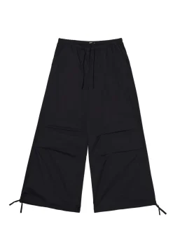 Sale Cropp Czarne spodnie wide leg czarny