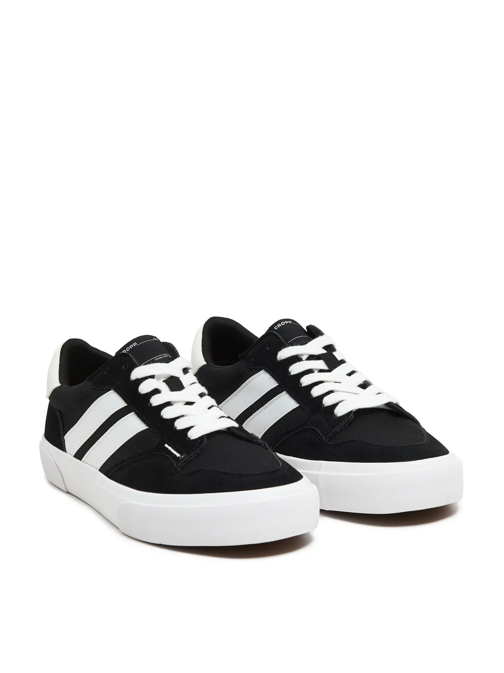 Outlet Cropp Czarne trampki czarny