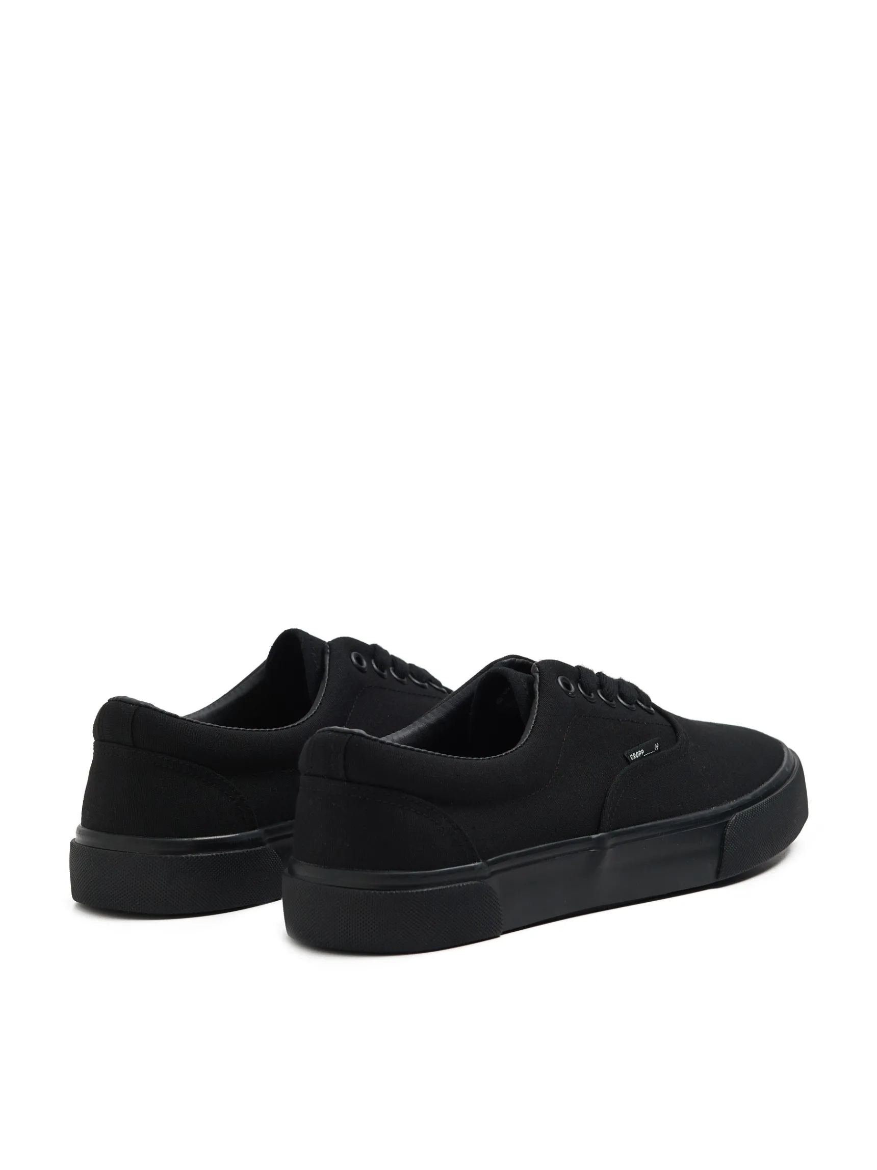 Clearance Cropp Czarne trampki czarny