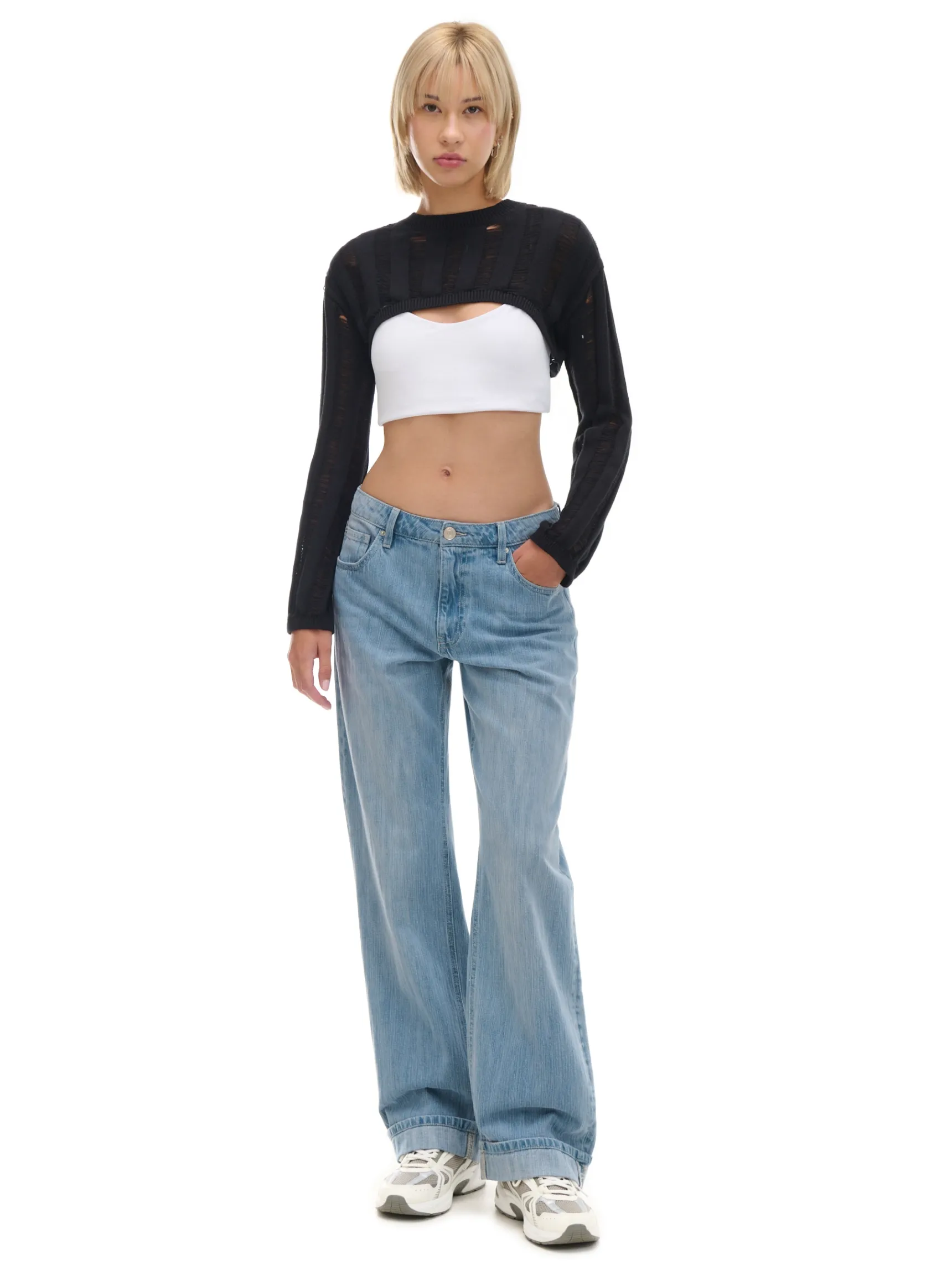 Discount Cropp krótki sweter czarny