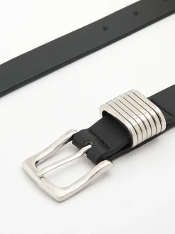 New Cropp pasek z metalowymi detalami czarny
