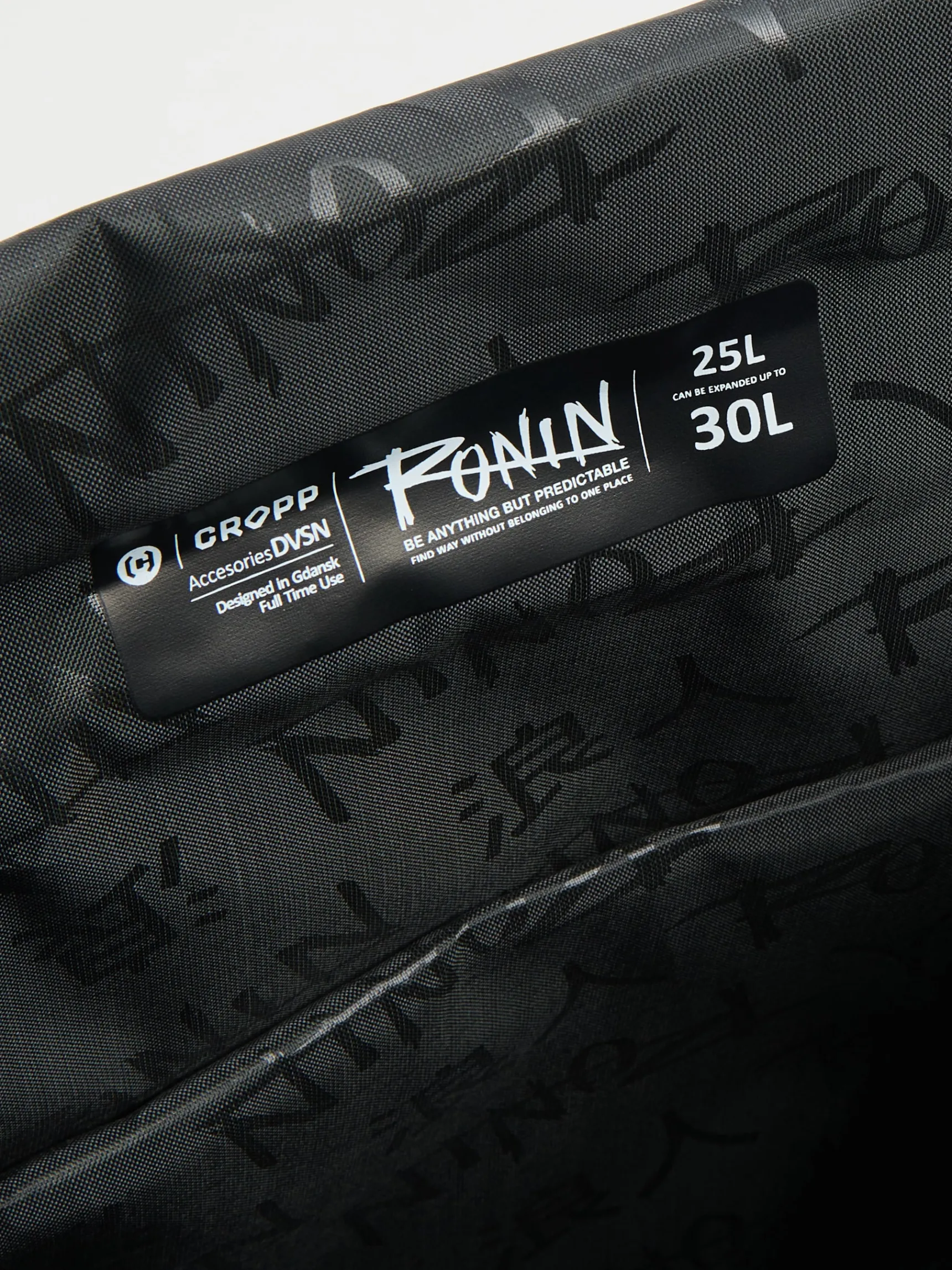 Online Cropp pojemny plecak czarny