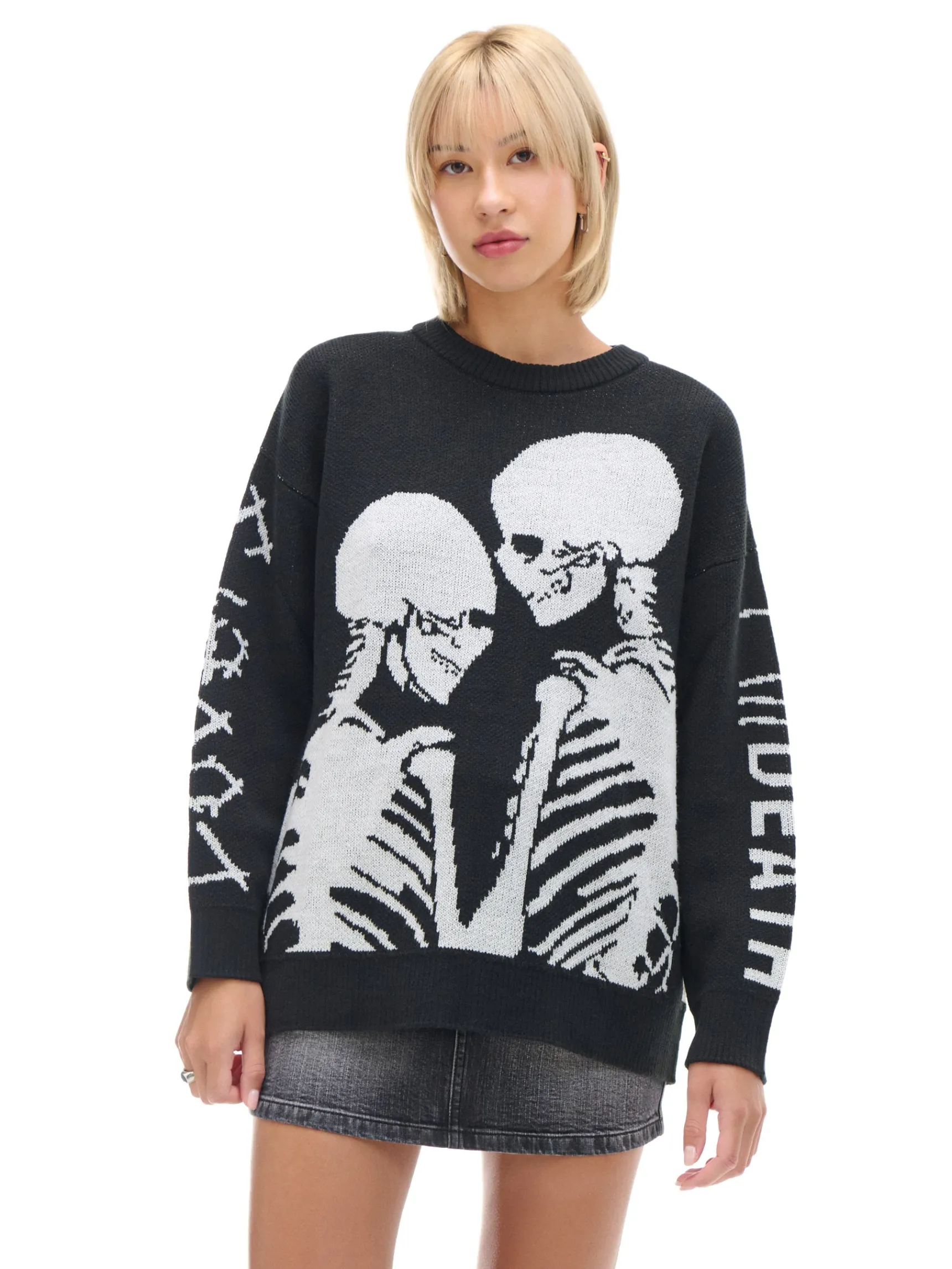 Sale Cropp sweter z motywem kościotrupów czarny
