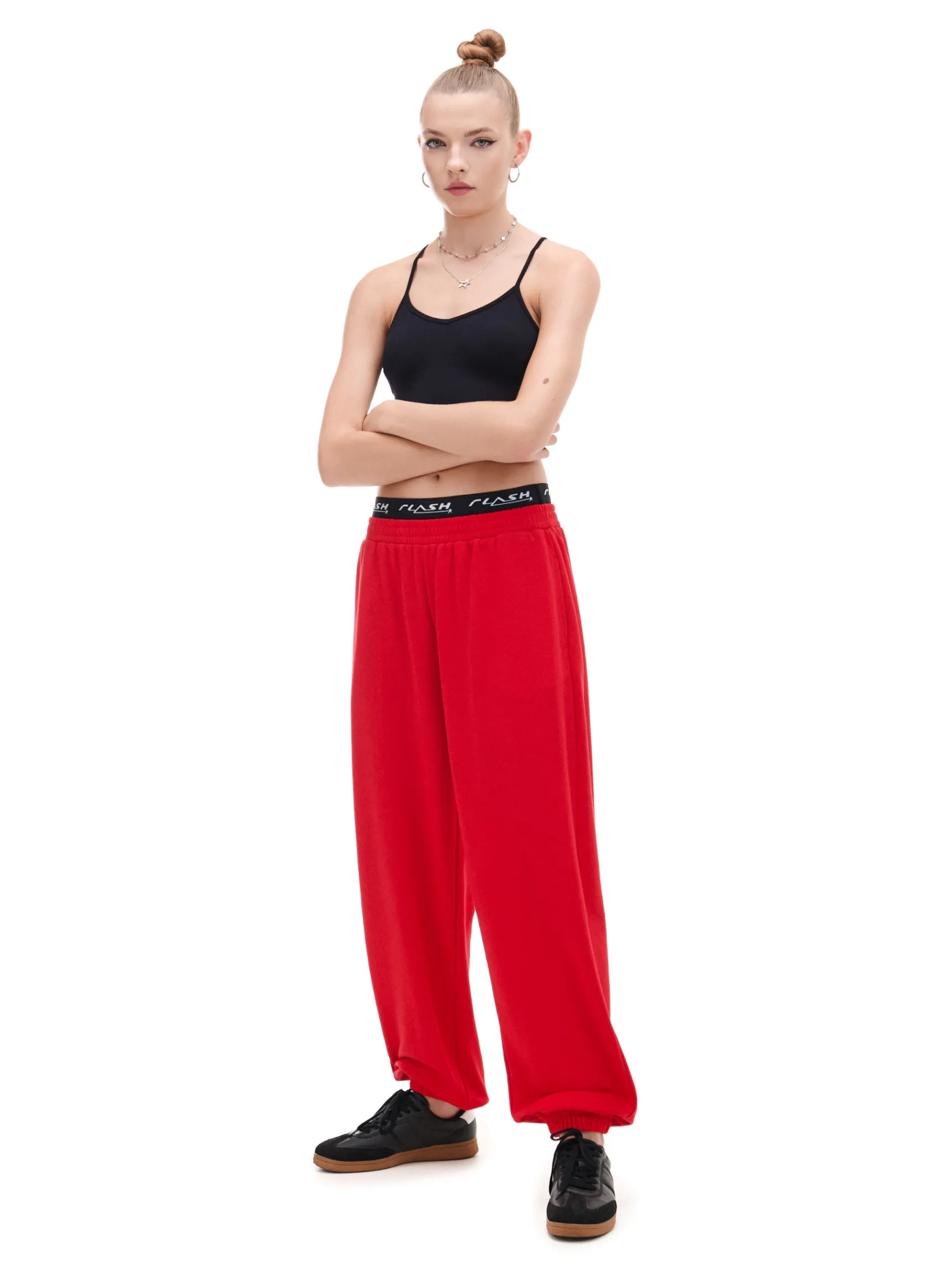 Hot Cropp Czerwone dresowe joggery czerwony