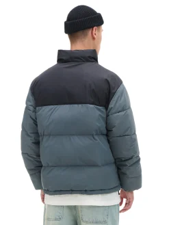 Outlet Cropp Dwukolorowa kurtka puffer surowygranatowy